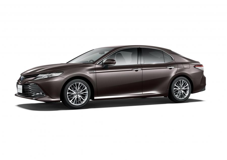  Toyota Camry Hybrid 2017 года  (JP) (фото 12 из 13)